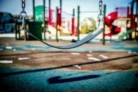 В Дагестане 11-летнего ребенка ударило током на детской площадке
