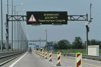 Минтранс: На пролетах Крымского моста повреждено дорожное полотно