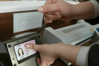 В России предложили приравнять электронные водительские права к физическим