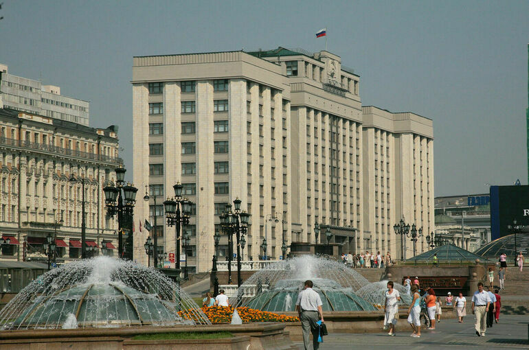 В осеннюю сессию Госдумы запланировано 11 пленарных недель