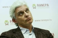 Лондон снял санкции с Олега Тинькова