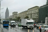 Синоптик спрогнозировал холодное и дождливое воскресенье в Москве