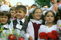 Депутаты просят Правительство ввести сертификат на школьную форму