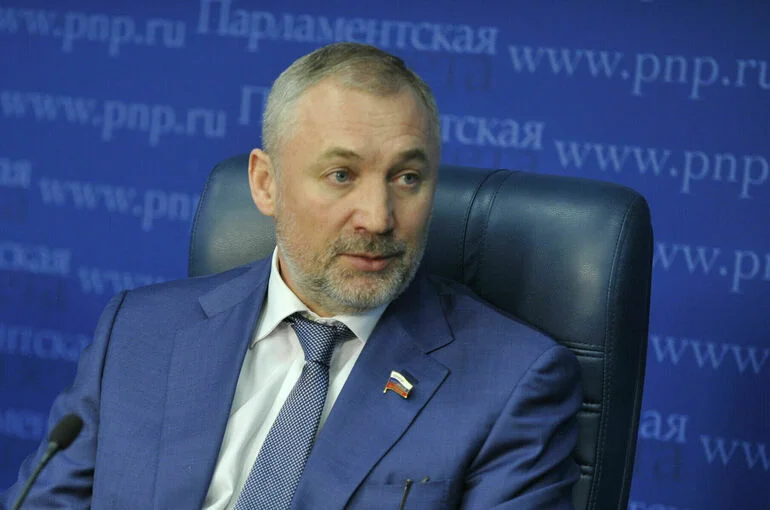 Комитет Совфеда поддержал закон о призыве в армию с 18 до 30 лет