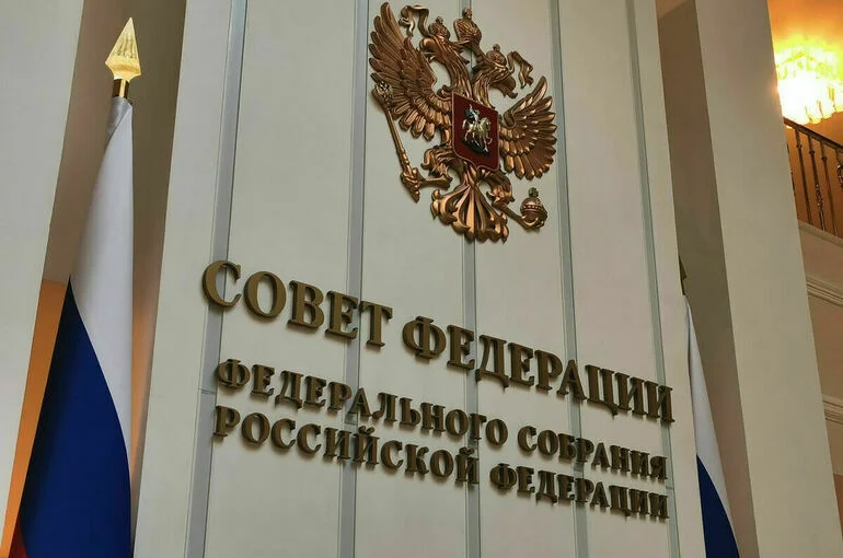Сенаторы рассмотрят закон о повышении призывного возраста