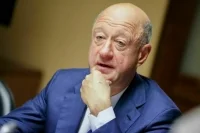 Вице-спикеру Госдумы Бабакову заочно предъявили обвинения на Украине