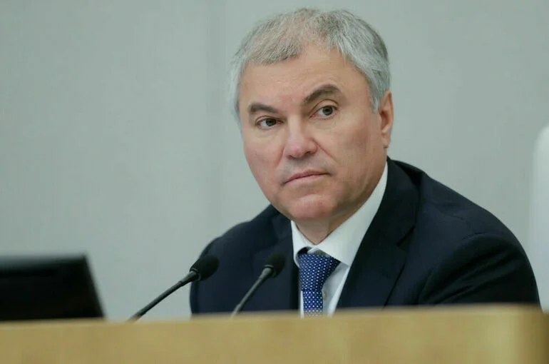 Володин заявил, что моряки показывают пример служения Отечеству