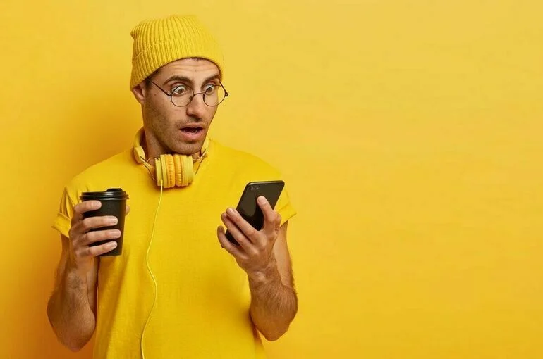 Мобильное приложение «Тинькофф банка» удалили из Google Play