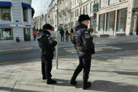 Пришедший в поликлинику с пистолетом мужчина был пьян