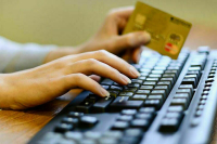 Россиян хотят научить отказываться от спонтанных трат