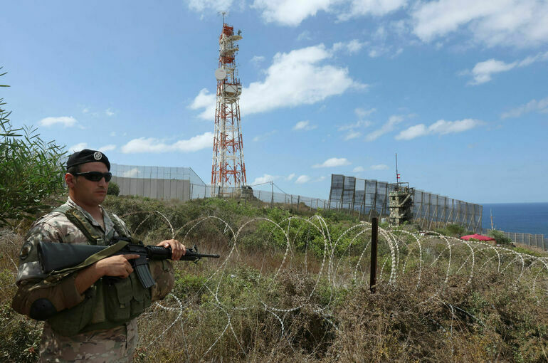СМИ: США и Катар склоняют оппозицию поддержать командующего армией Ливана