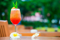 На летних верандах разрешат продавать алкоголь