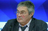 Академик назвал сроки работы новой русской миссии на Луне