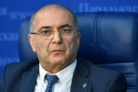 Тосунян: Рост ключевой ставки не решит системных проблем