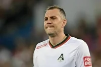 Дзюбу дисквалифицировали на два матча условно за инцидент с журналистом