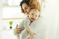 Право на детское пособие сохранят при выходе из отпуска по уходу за ребенком