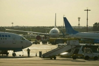 Во Внукове введены временные ограничения на прием и отправку самолетов