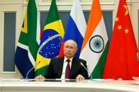 Путин считает, что роль женщин в делах стран БРИКС должна расширяться