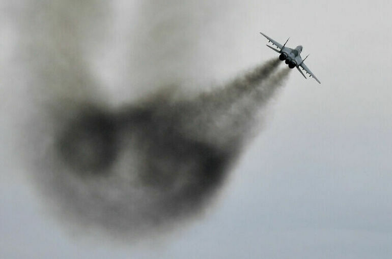 Российский истребитель пресек нарушение госграницы новержским самолетом