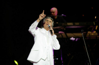 Певца Тото Кутуньо похоронят в Милане в четверг