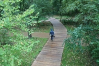 Путин поручил создать национальную систему туристических троп