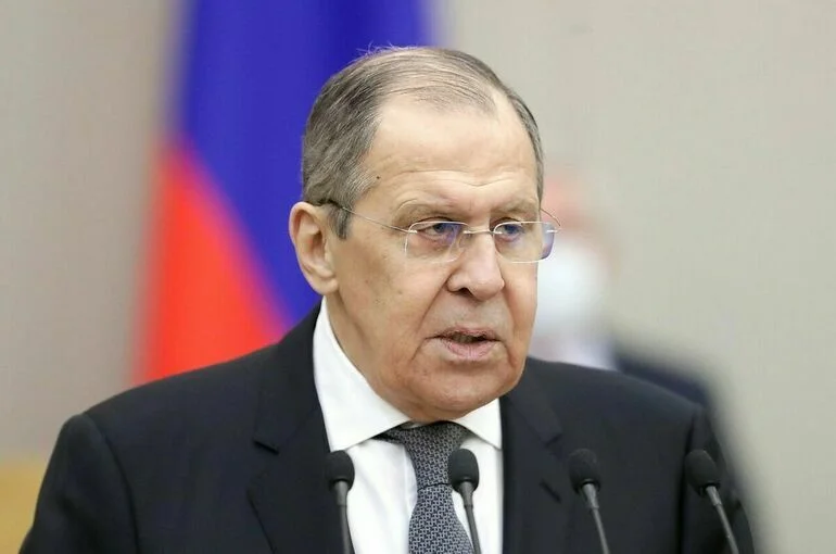 МИД: Лавров может обсудить зерновую сделку в ходе встреч на саммите G20