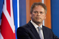 На пост главы минобороны Британии назначили Гранта Шеппса