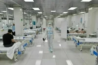 Врачи спрогнозировали осеннюю вспышку COVID-19 в России 