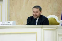 В Петербурге изучают возможность считать семьи многодетными по младшему ребенку