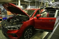 LADA в лидерах, «Москвич» в аутсайдерах: какие автомобили выбирают российские чиновники