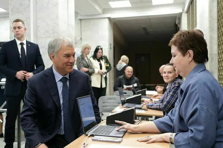 Володин проголосовал на выборах мэра Москвы