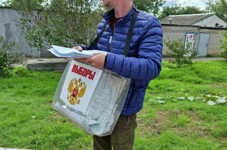 Избирком Херсонской области эвакуировали из-за ракетной атаки