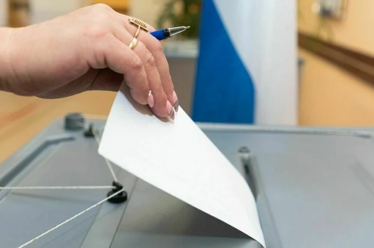 В Херсонской области на участках собрались очереди