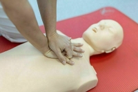 Первая помощь придет позже