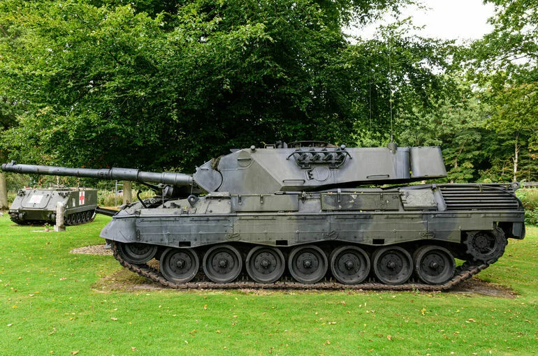 В Дании заявили о прибытии на Украину первых десяти танков Leopard