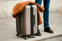 Косметика, купальники и телефоны: что нельзя россиянам ввозить в Европу