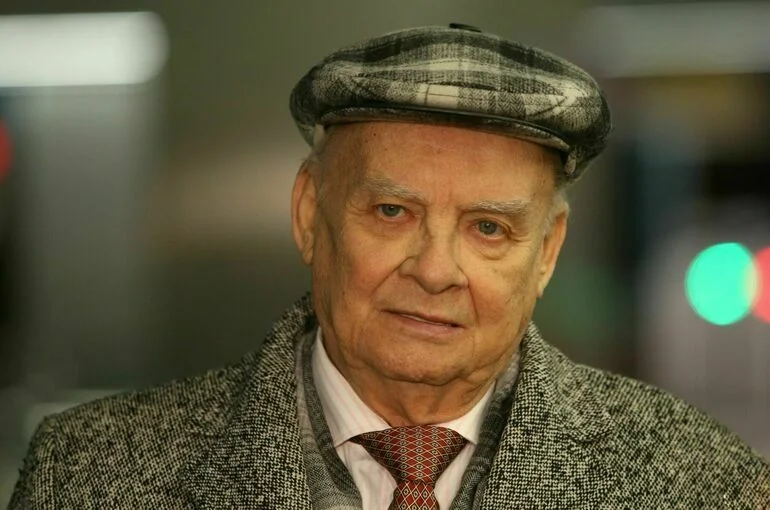Умер поэт Николай Добронравов