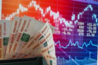 В Минфине заявили о рассмотрении кабмином мер валютного контроля