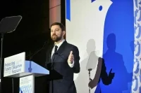 Баринов предложил сфокусироваться на укреплении общероссийской идентичности