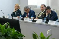 В бюджете Красноярского края предусмотрены дополнительные средства и для больных, и для врачей