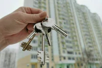 Власти ищут способ решить жилищные проблемы сирот