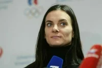 Пескову неизвестно «о каких-либо фактах продажи Родины» Исинбаевой