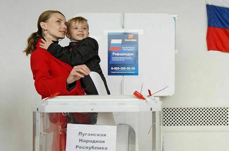 Парламентам новых регионов необходимо принять больше тысячи законов