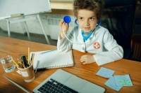 Министерства изучат идею Яровой о стандарте школьной медицины