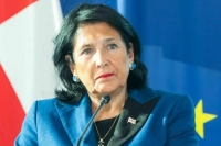 В Грузии приступили к рассмотрению импичмента Зурабишвили