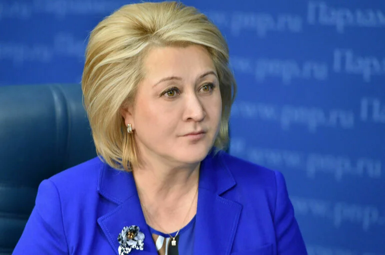 Гумерова рассказала о внедрении отечественного образования в новых регионах