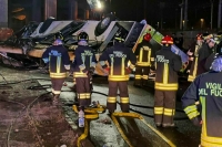 В Венеции автобус с украинскими туристами упал с эстакады