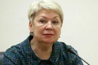 Почему невозможно копировать советскую школу
