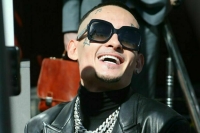 Врач рассказал, почему люди делают татуировки на лице