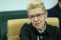 Экс-сенатор Елена Мизулина заявила, что планирует писать книги